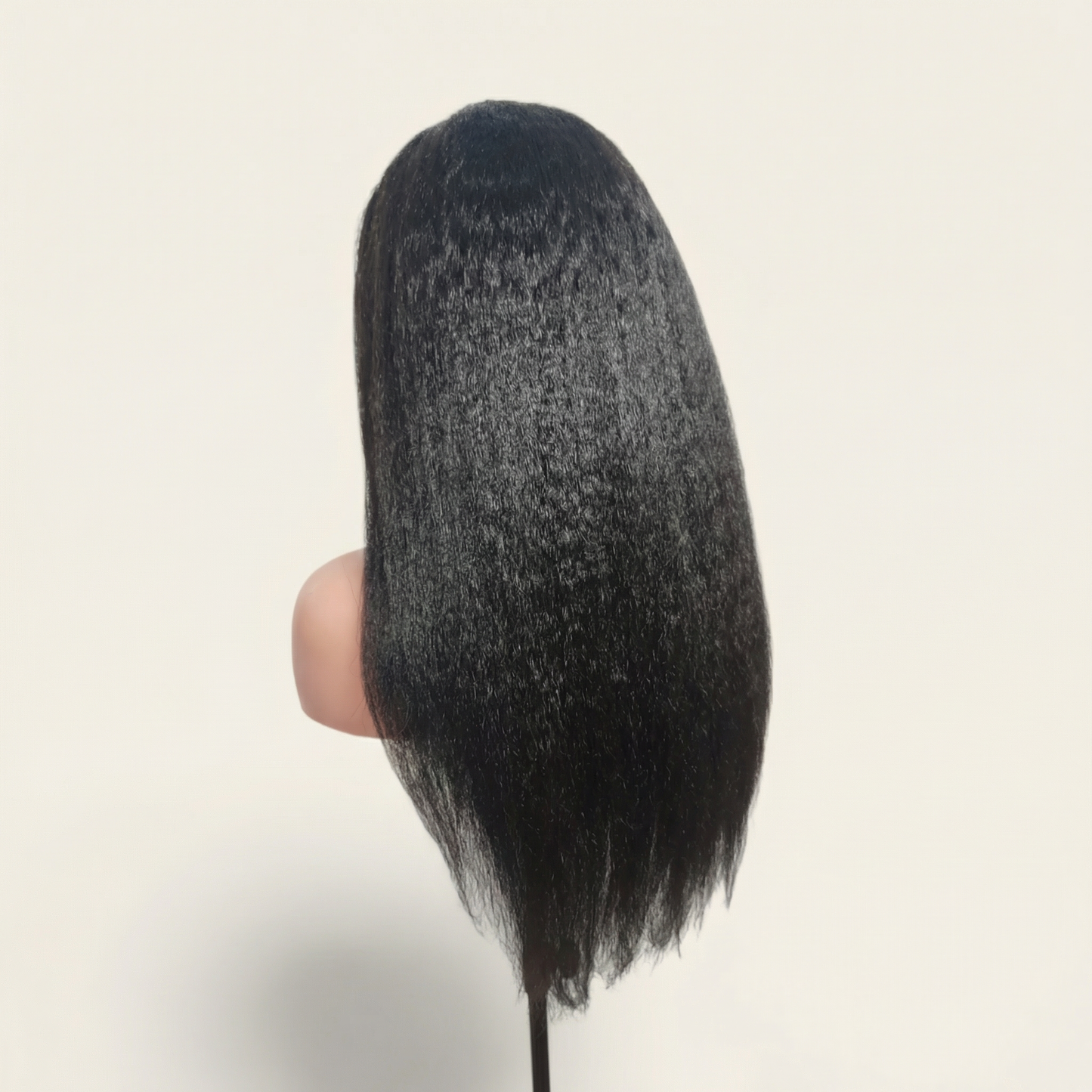 Lace wig : BE KINKY STRAIGHT